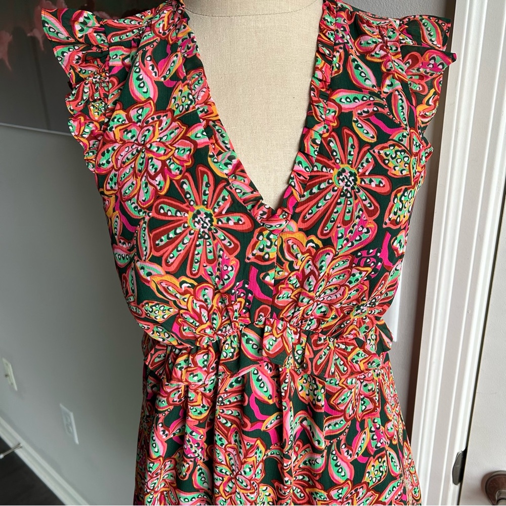 J. Crew Paisley Chiffon Dress Size 0 | Flutter Sleeves | V-Neck | Spring/Summer - Picture 2 of 11